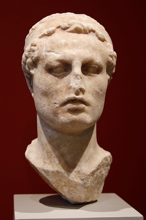 Antiochus IV bust